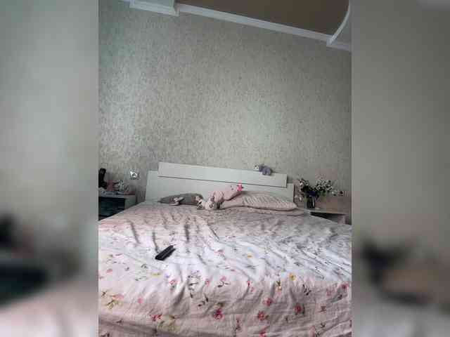 LornaParty webcam