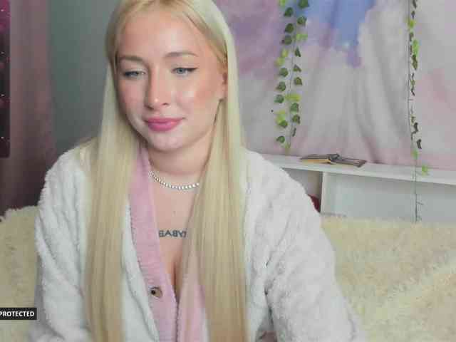 ghostgirl1 webcam