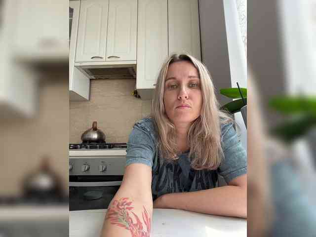 kykyshe4ka Live Webcam on BongaCams