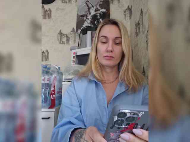 kykyshe4ka Live Webcam on BongaCams