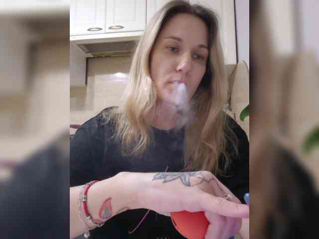 kykyshe4ka Live Webcam on BongaCams