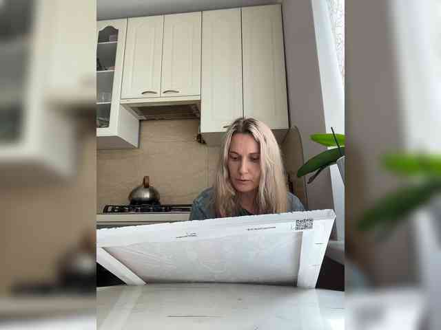 kykyshe4ka Live Webcam on BongaCams
