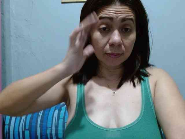 Scarletteb webcam