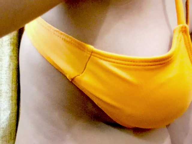 Nidhilove's BongaCams show and profile