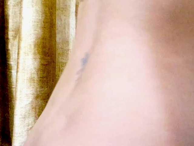 Nidhilove webcam