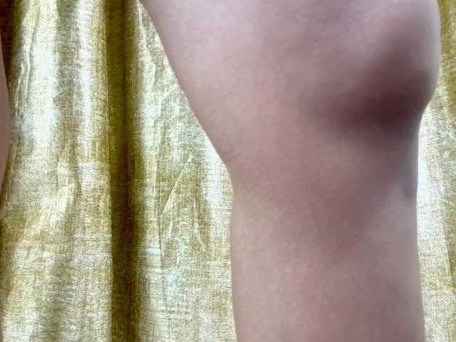 Nidhilove's BongaCams show and profile