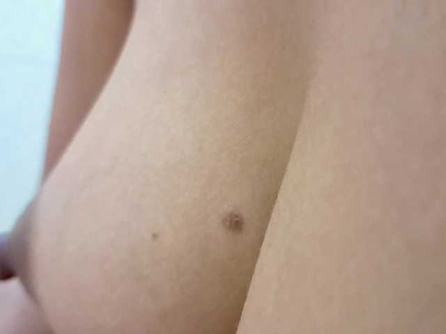 Nidhilove Live Cam on BongaCams