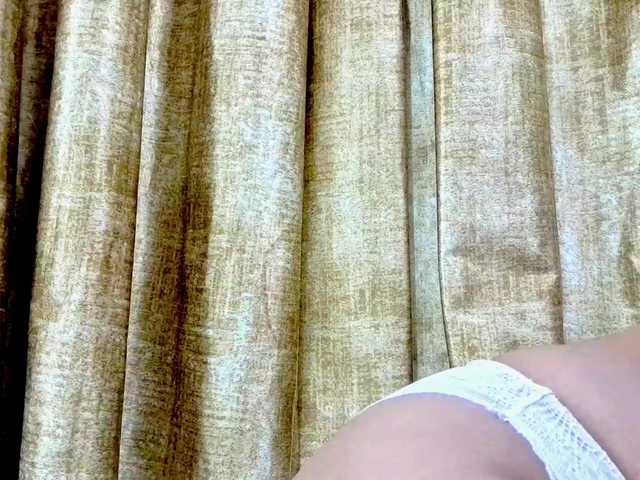 Nidhilove's BongaCams show and profile