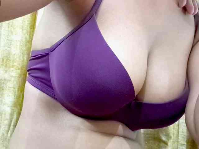 Nidhilove webcam