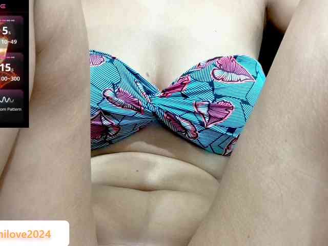 Nidhilove webcam