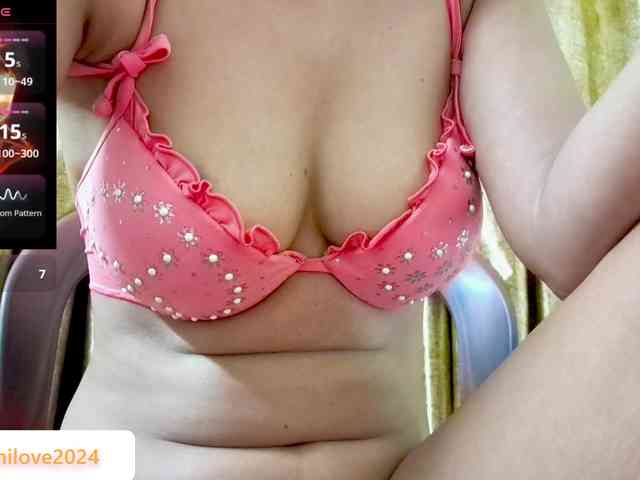 Nidhilove webcam