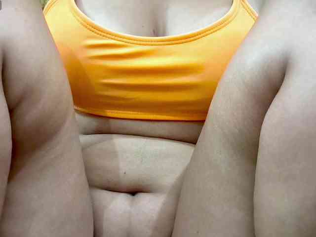 Nidhilove webcam