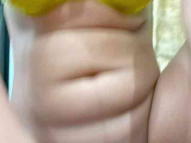 Nidhilove webcam