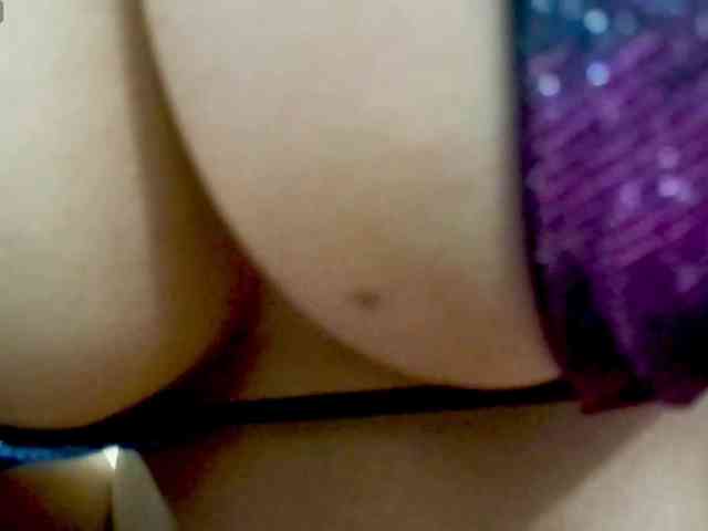 Nidhilove webcam