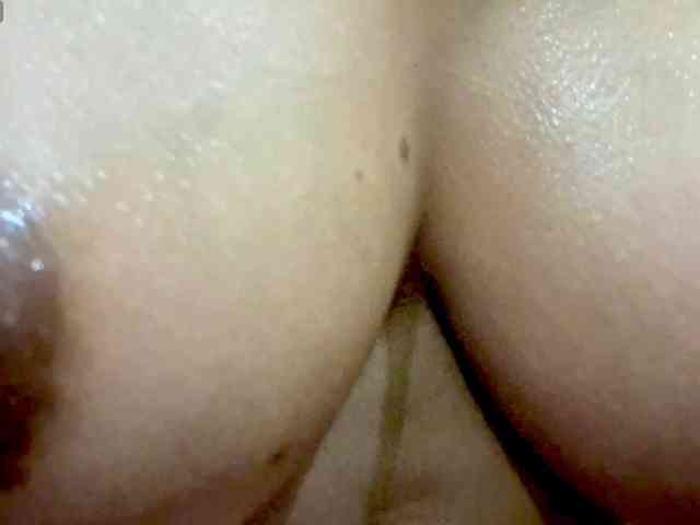 Nidhilove webcam