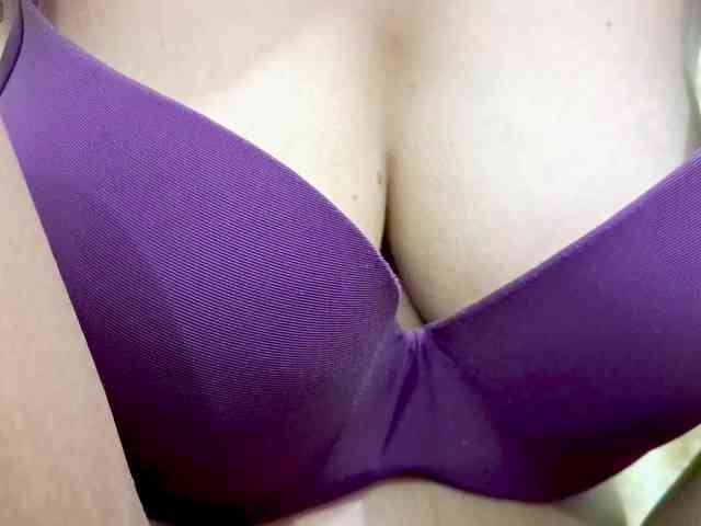 Nidhilove webcam