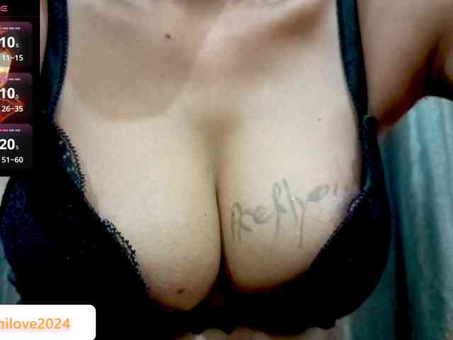 Nidhilove webcam