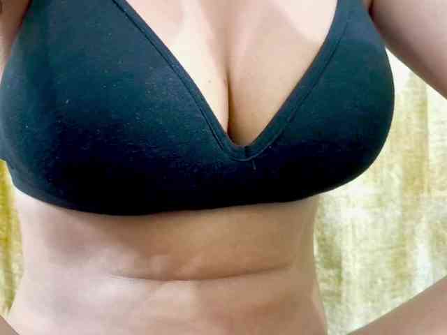 Nidhilove webcam