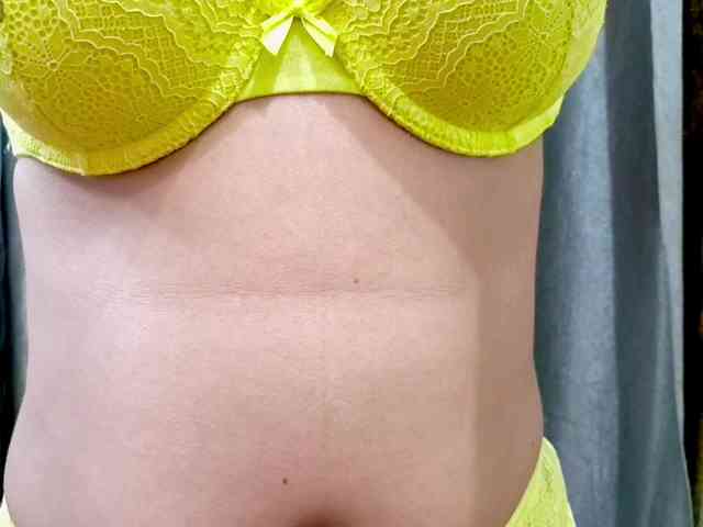 Nidhilove webcam
