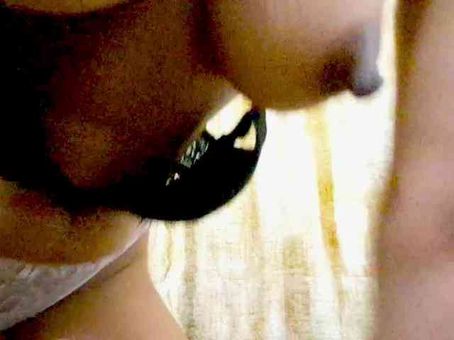 Nidhilove webcam