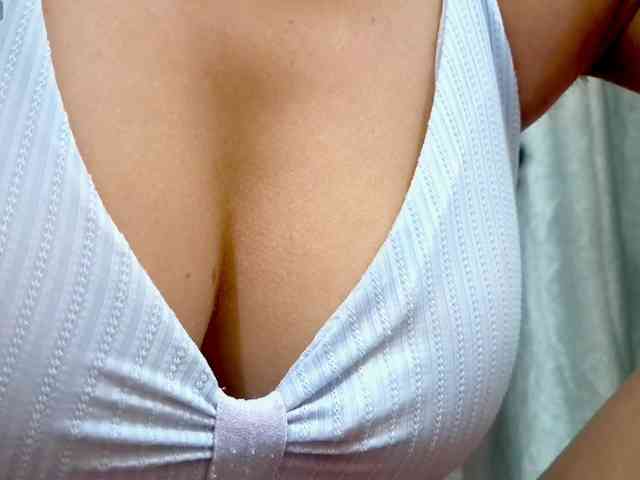 Nidhilove webcam