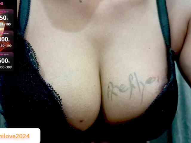 Nidhilove webcam