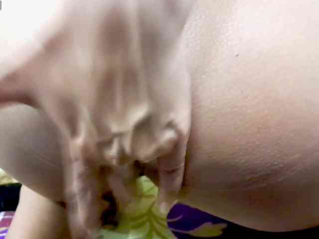 Nidhilove webcam