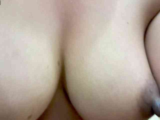 Nidhilove webcam