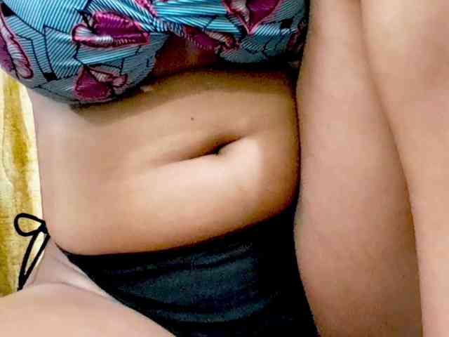Nidhilove webcam