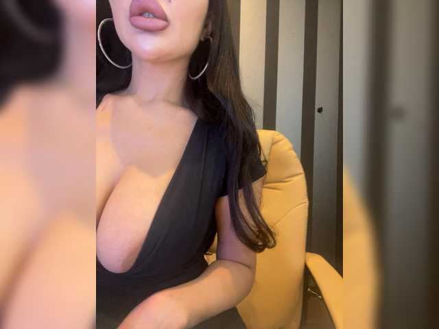 ANGELIKA77741's BongaCams show and profile