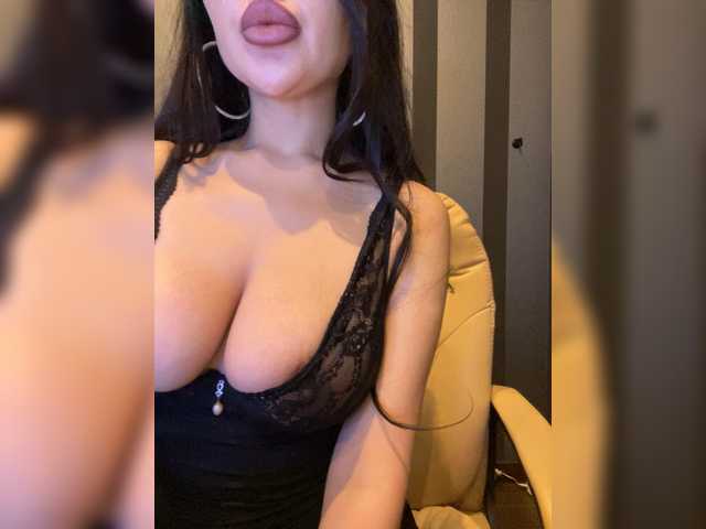 ANGELIKA77741's BongaCams show and profile