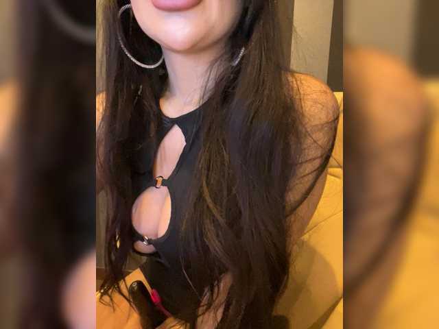 ANGELIKA77741's BongaCams show and profile