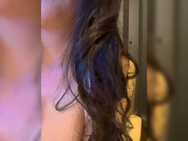 ANGELIKA77741's BongaCams show and profile