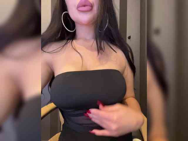 ANGELIKA77741's webcam live show