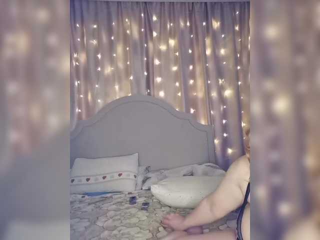 Her-Girl's BongaCams show and profile