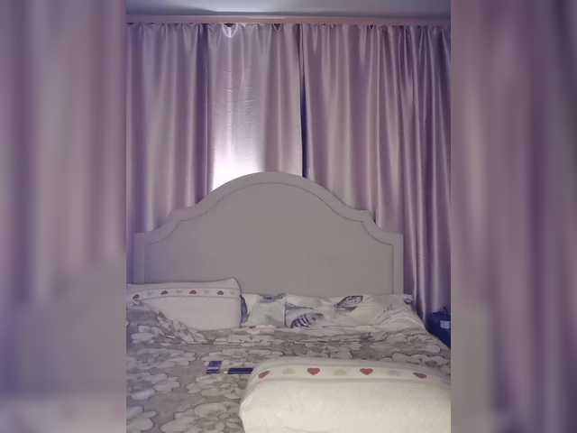 go to chat with Her-Girl