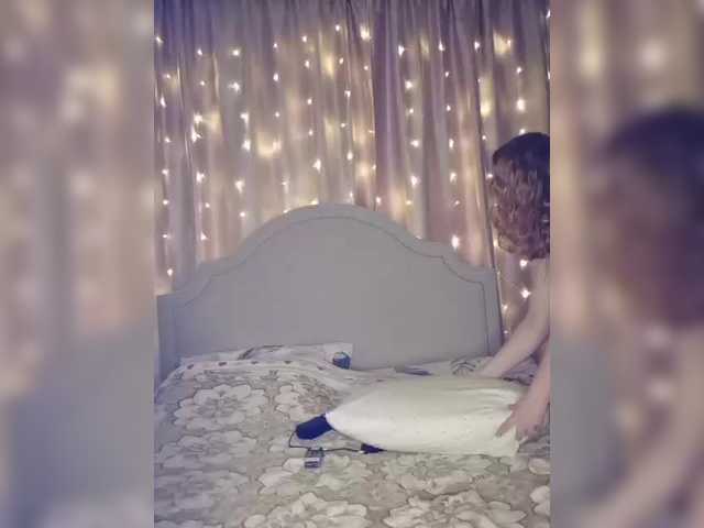 Her-Girl's BongaCams show and profile