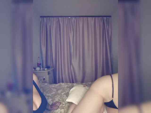 Her-Girl webcam
