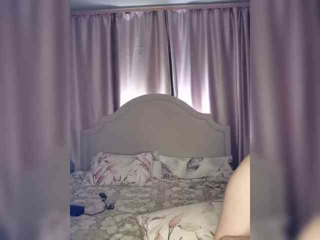 Her-Girl webcam
