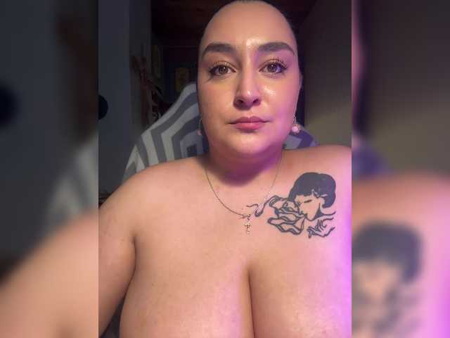 MilaLav's BongaCams show and profile