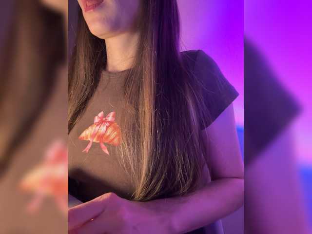 MalixaDool1's BongaCams show and profile