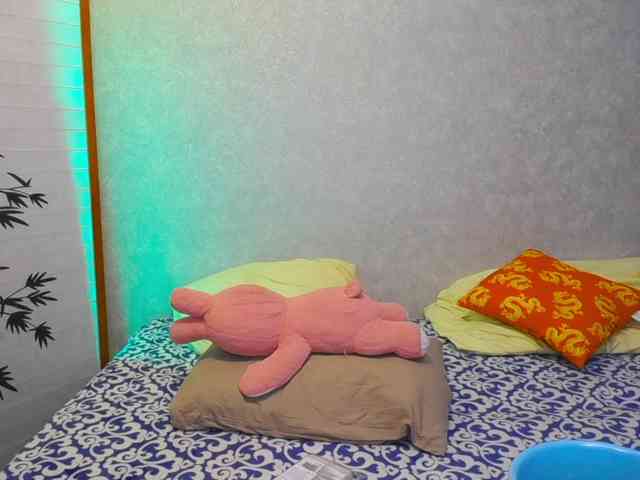 AhegaoMoli webcam