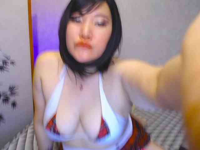 AhegaoMoli webcam