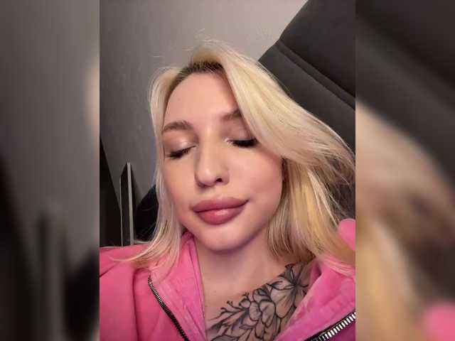  KettyPretty25 chat room