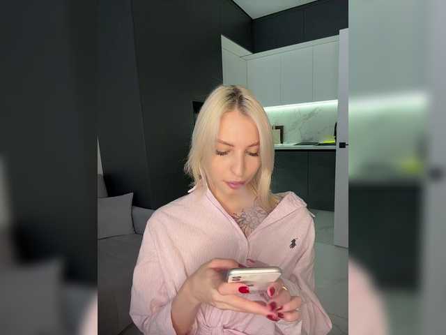  KettyPretty25 chat room