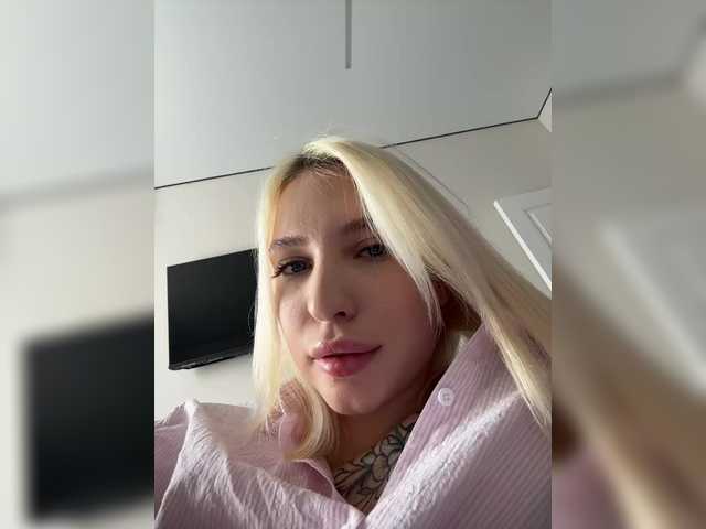 -Alexa-999-