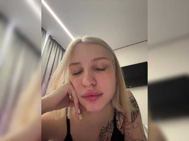  KettyPretty25 chat room