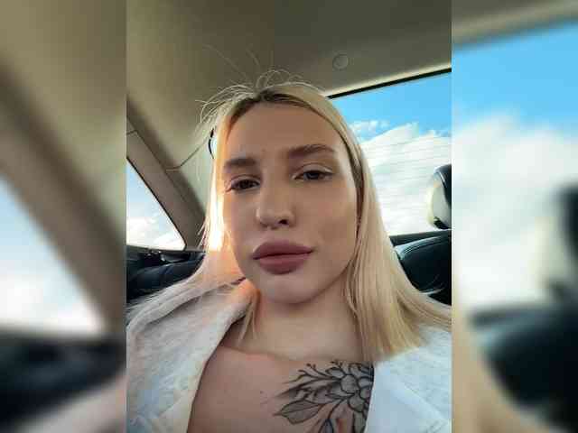 -Alexa-999- webcam