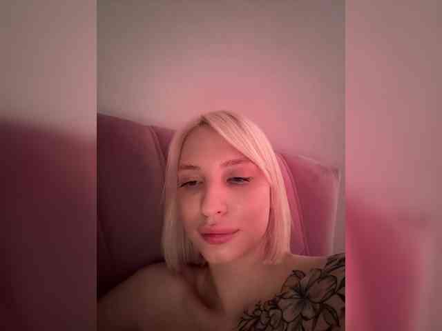 -Alexa-999- webcam