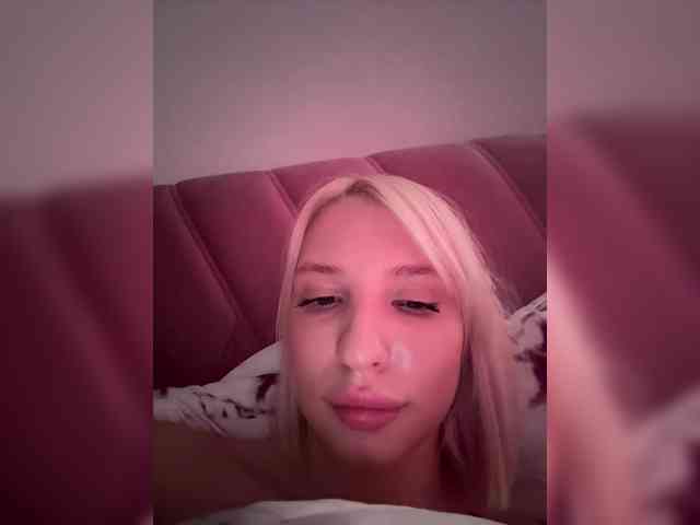 -Alexa-999- webcam